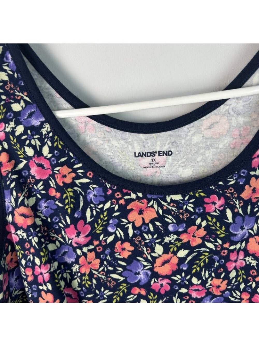 Lands' End Navy Floral Print Tank Top Size 1X (16W-18W) - Picture 2 of 6